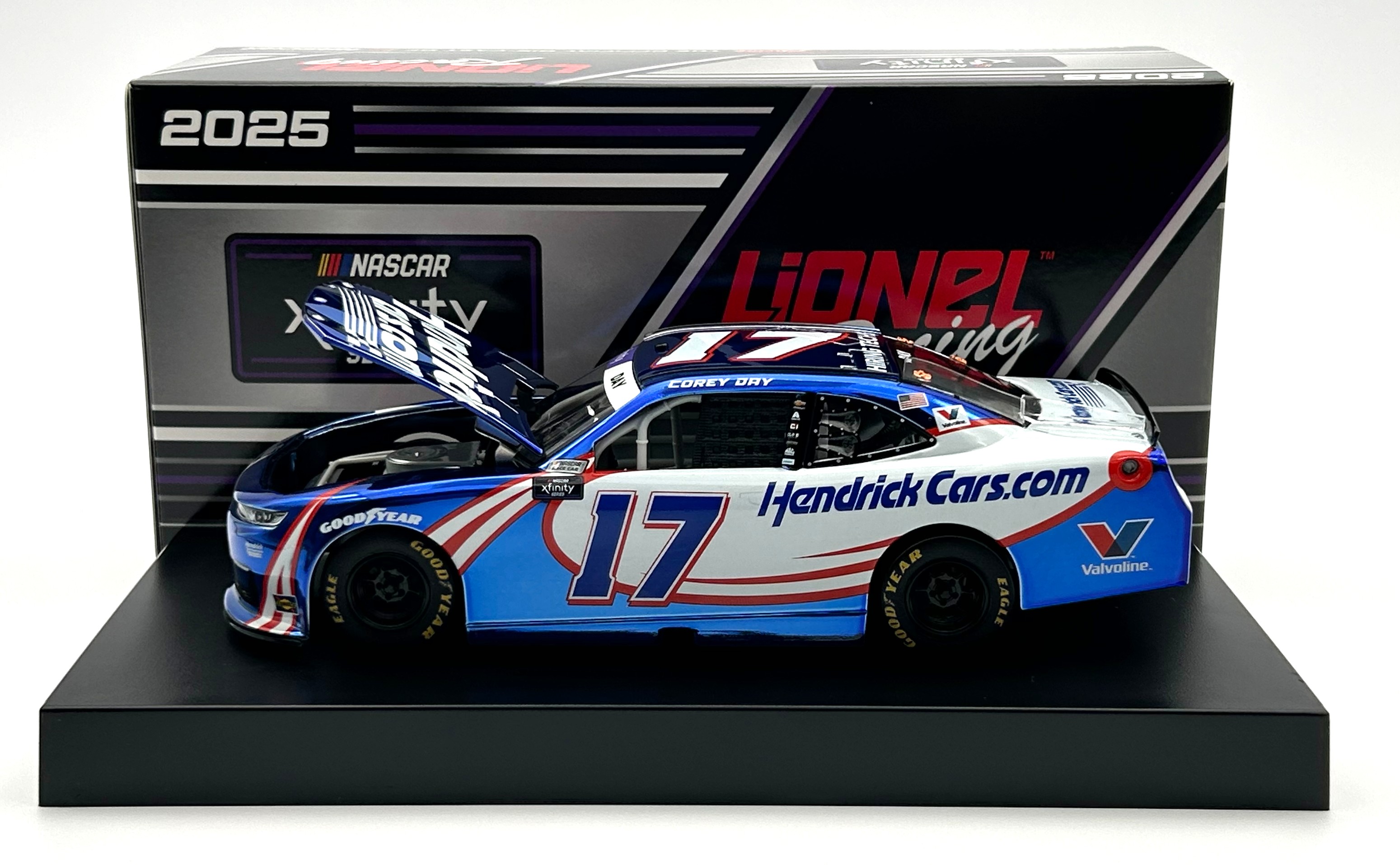 Corey Day 2025 Hendrickcars.com 1:24 Color Chrome Nascar Diecast