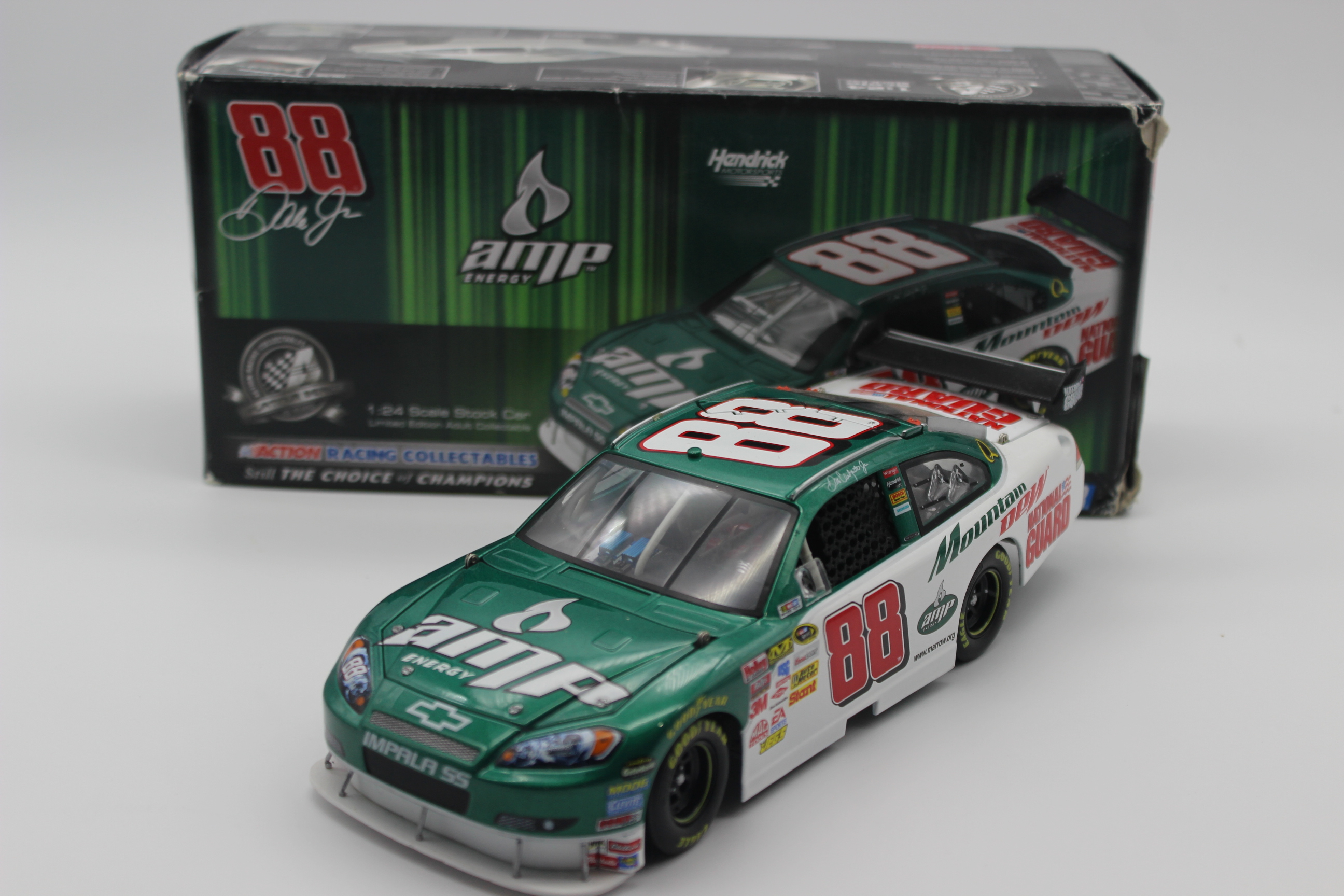 Dale Earnhardt Jr. 2008 AMP Energy / Mt.Dew 1:24 Nascar Diecast **Please  see Pictures of Box**