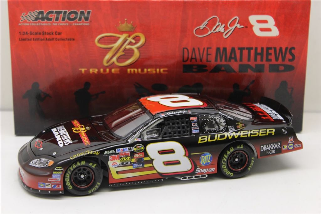 Dale Earnhardt Jr. #8 2004 Budweiser / Dave Mathews Band 1:24