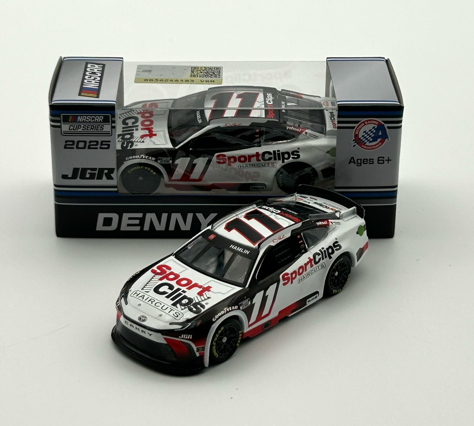 Denny Hamlin 2025 Sports Clips 1:64 Nascar Diecast