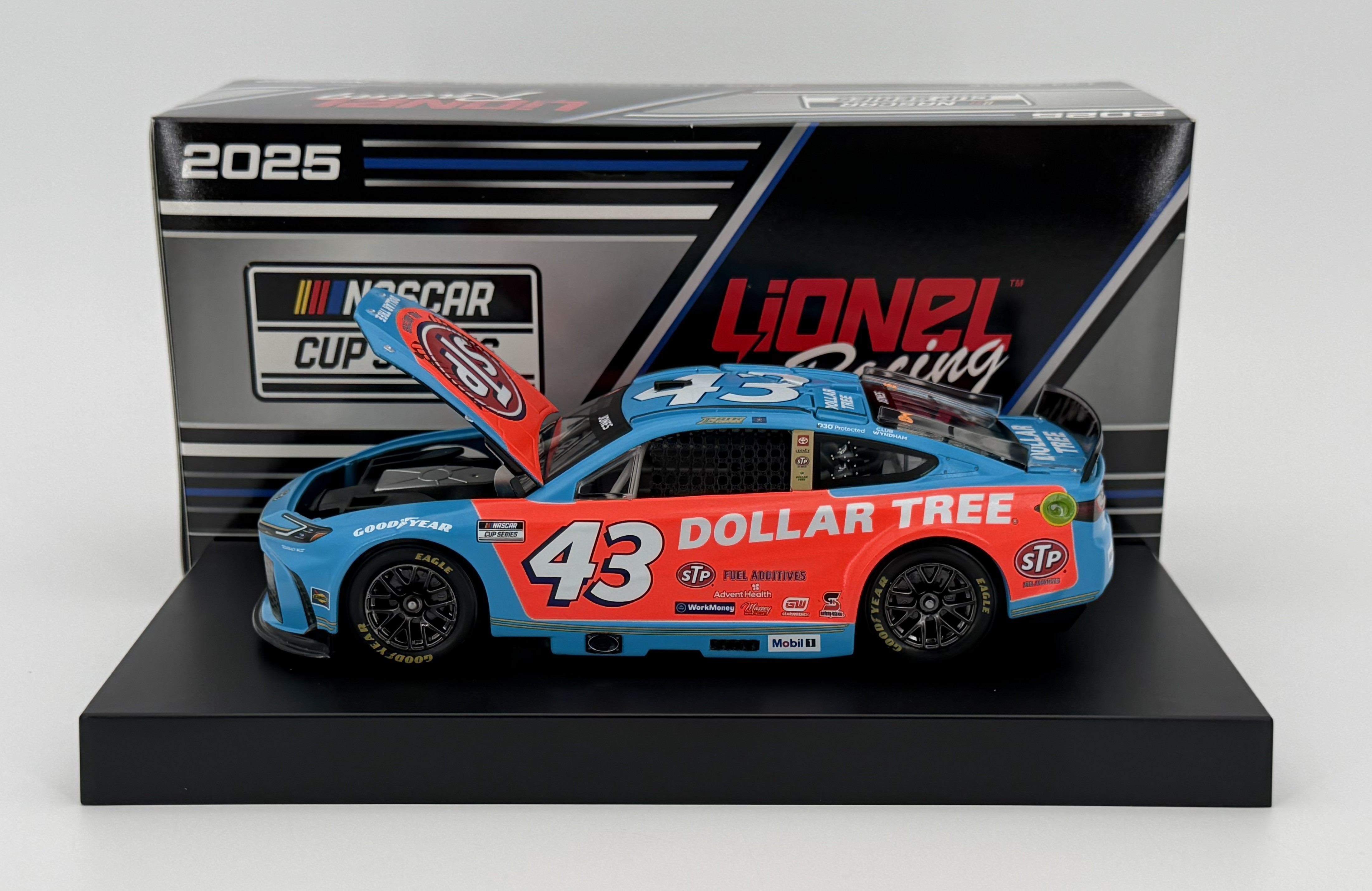 Erik Jones 2025 Dollar Tree/STP 1:24 Nascar Diecast
