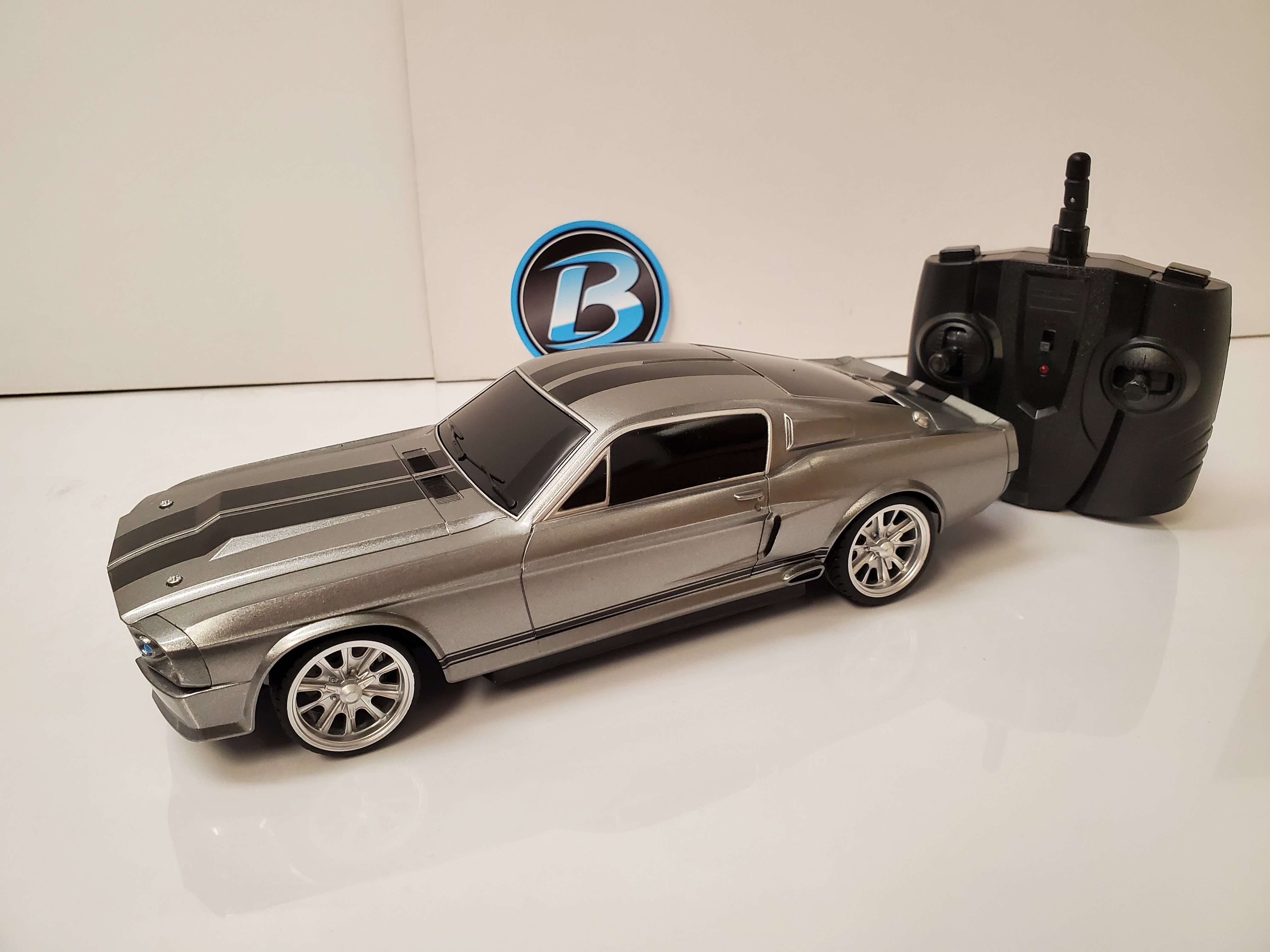 RADIO CONTROL Eleanor 1967 FORD SHELBY MUSTANG GT500 grey 1:18 GREENLIGHT 91001 