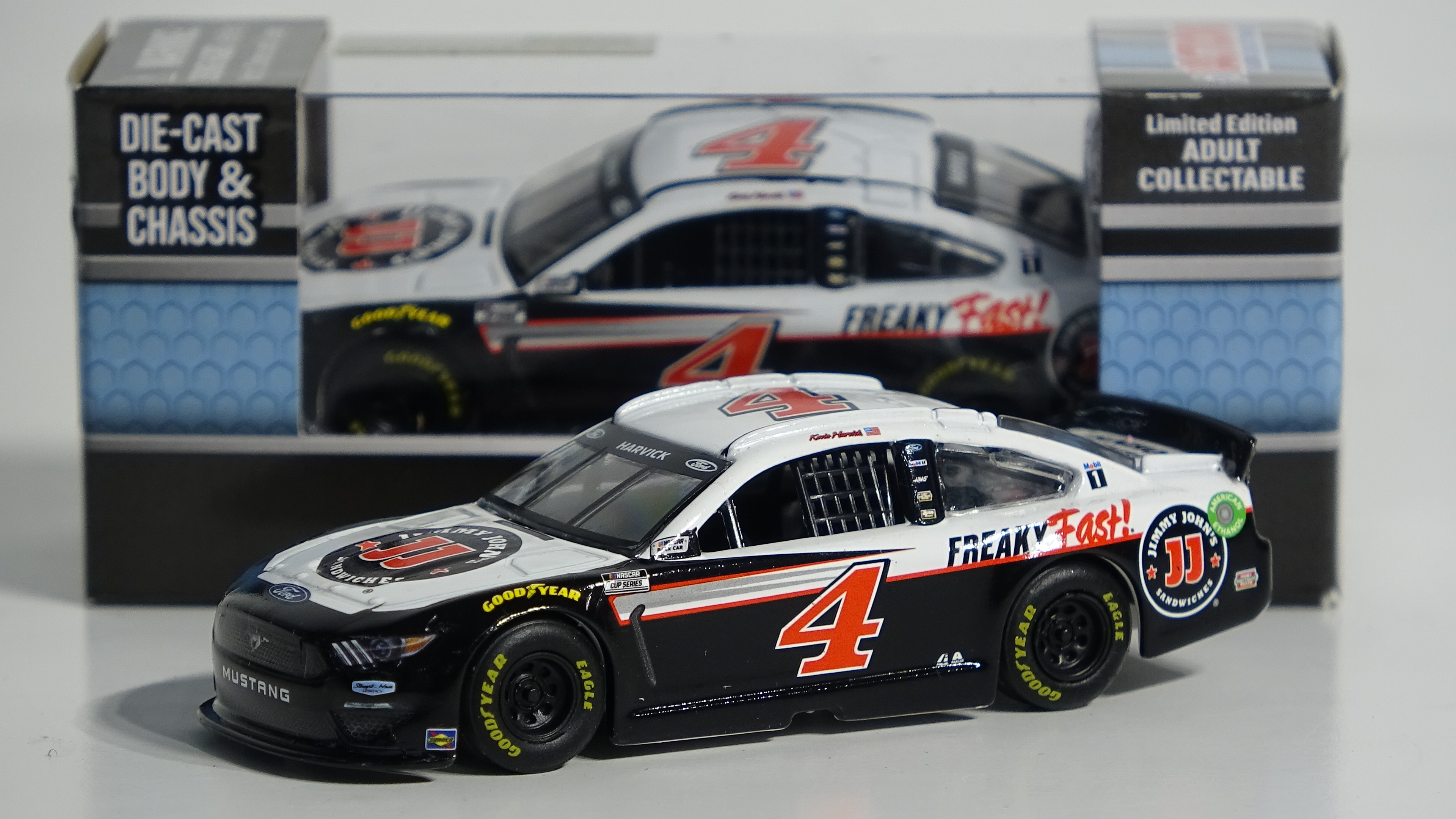 2020 KEVIN HARVICK #4 Jimmy John's 1:64 Action Diecast In Stock Free Shipping 