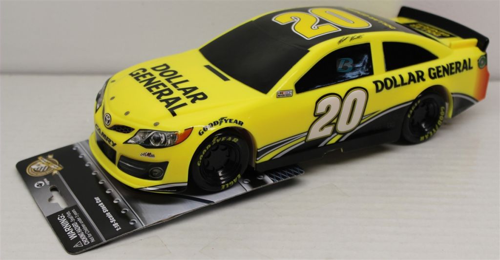 Matt Kenseth 2014 Dollar General 1:18 Kids Nascar Plastic Car
