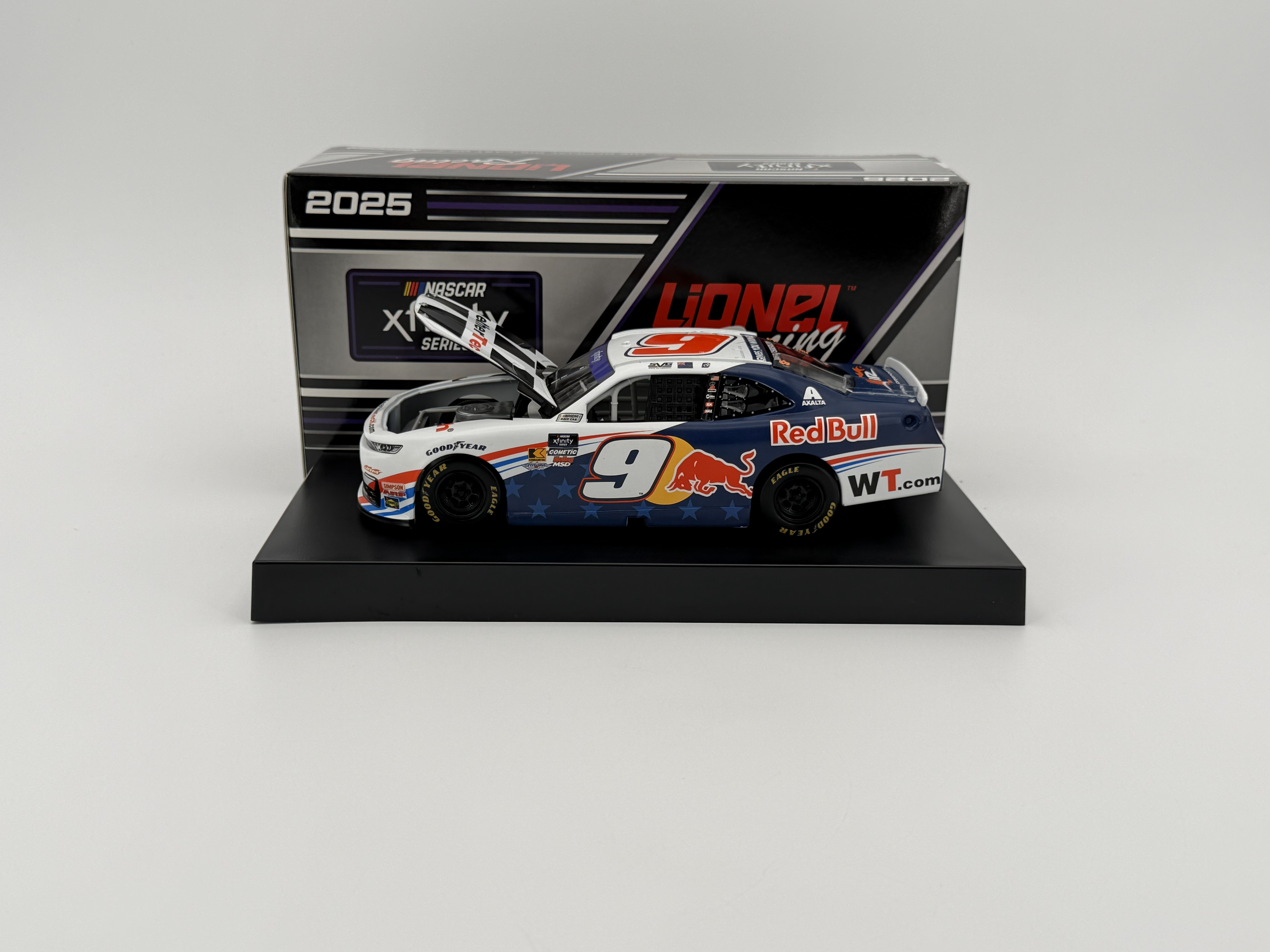 Shane Van Gisbergen 2025 Weathertech/Red Bull 1:24 Nascar Diecast