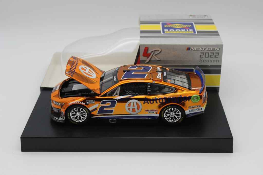 Austin Cindric 2022 AutoTrader 1:24 Color Chrome Nascar Diecast