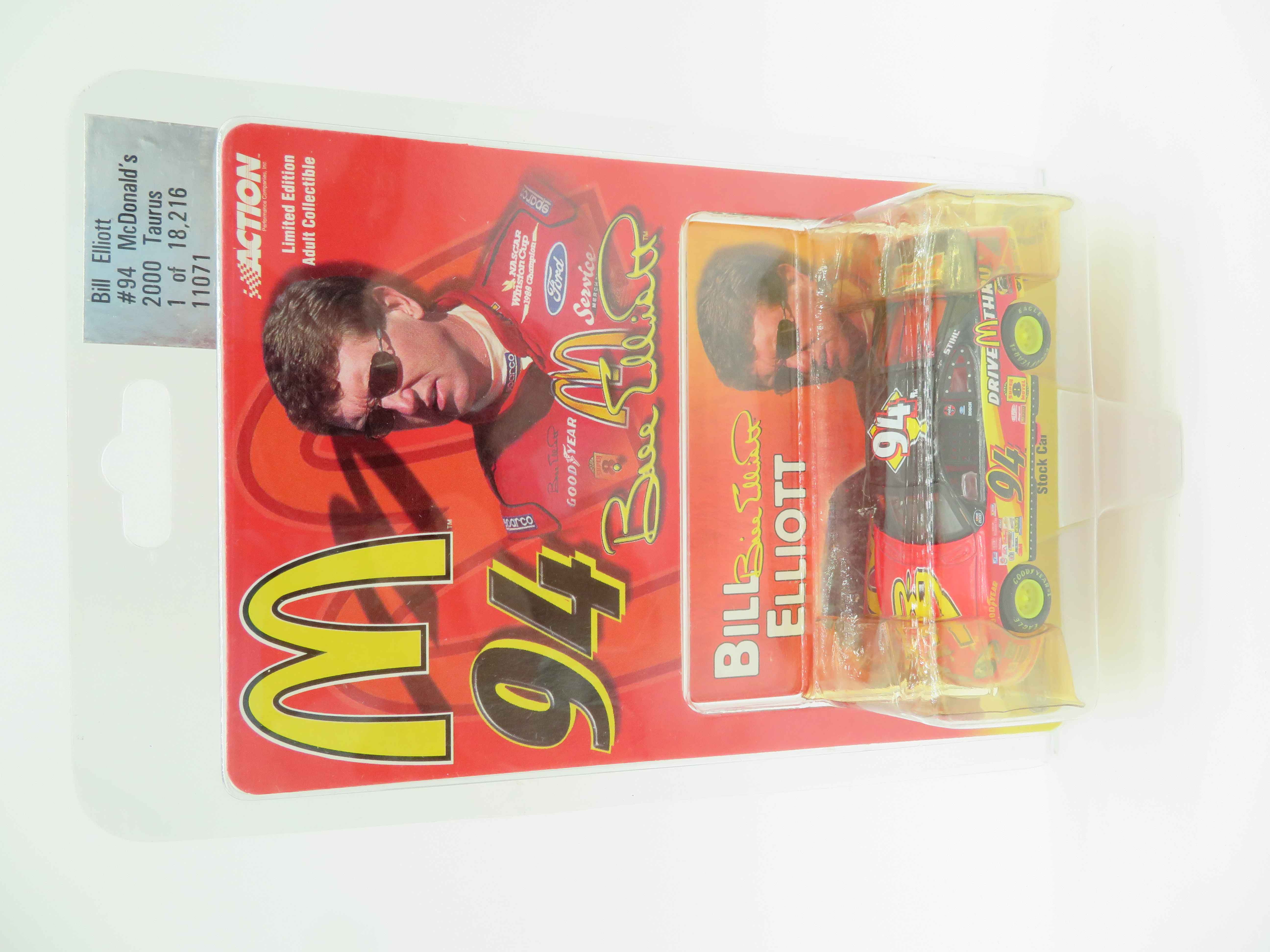1996 RACING CHAMPIONS Nascar #94 Bill Elliott McDonalds 1:64 Die Cast