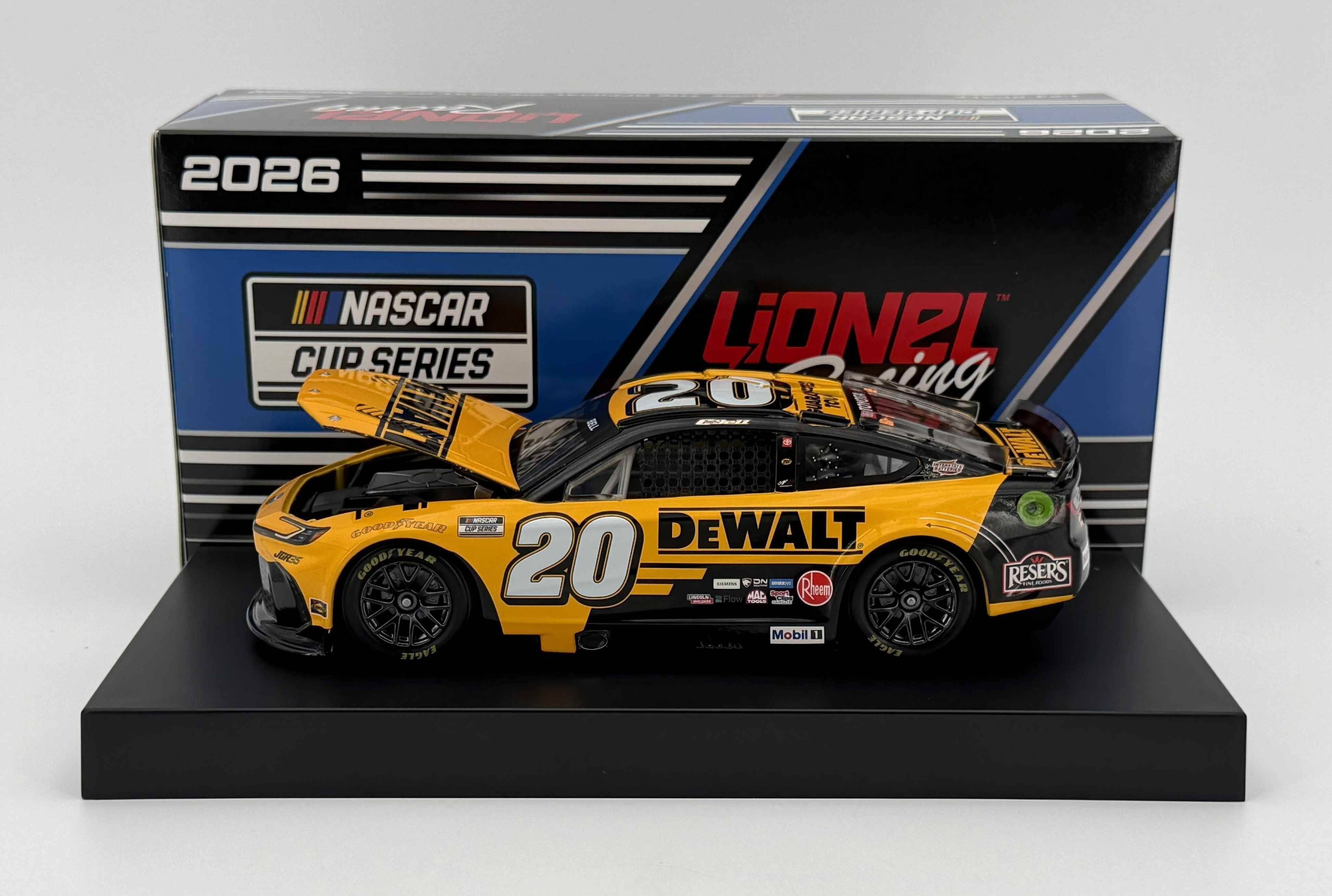 Christopher Bell 2026 Dewalt 1:24 Nascar Diecast