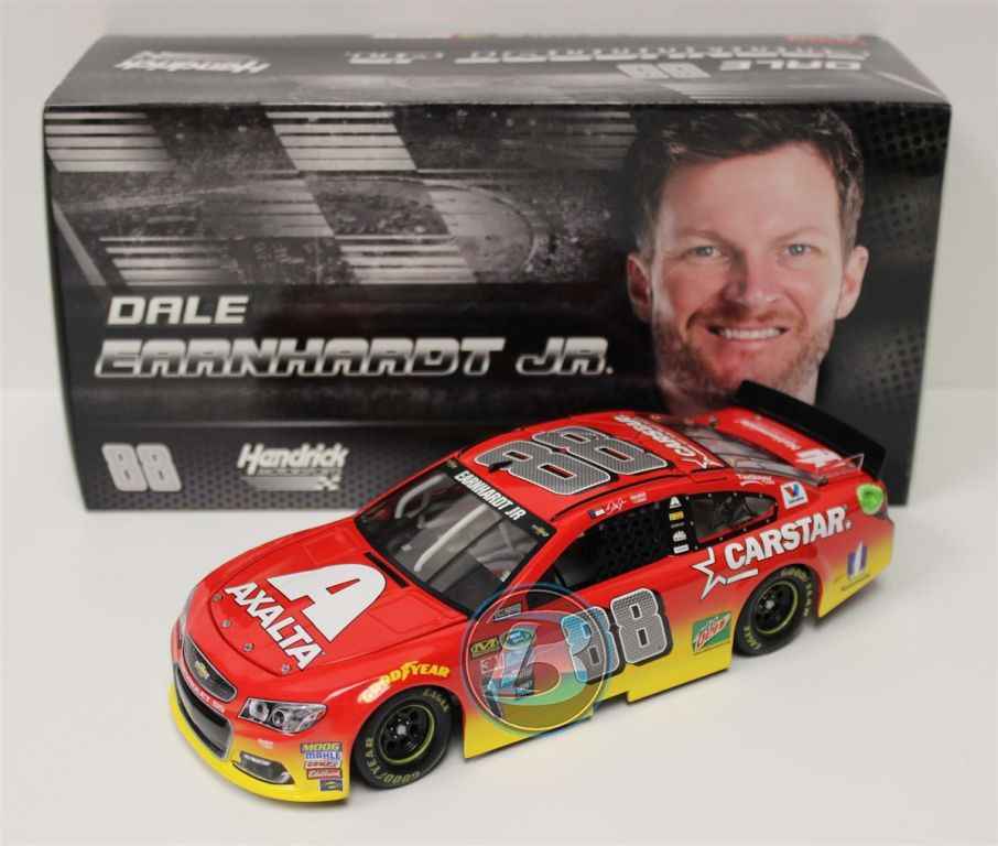 NASCAR デイル・アンハート　サンタ フィギュア Dale Earnhardt Jr 2016 Axalta Coating Systems / Carstar 1:24