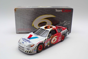 **Damaged See Pictures** Mark Martin 2000 #6 Valvoline Max Life 1:24 Team Caliber Diecast **Damaged See Pictures** Mark Martin 2000 #6 Valvoline Max Life 1:24 Team Caliber Diecast