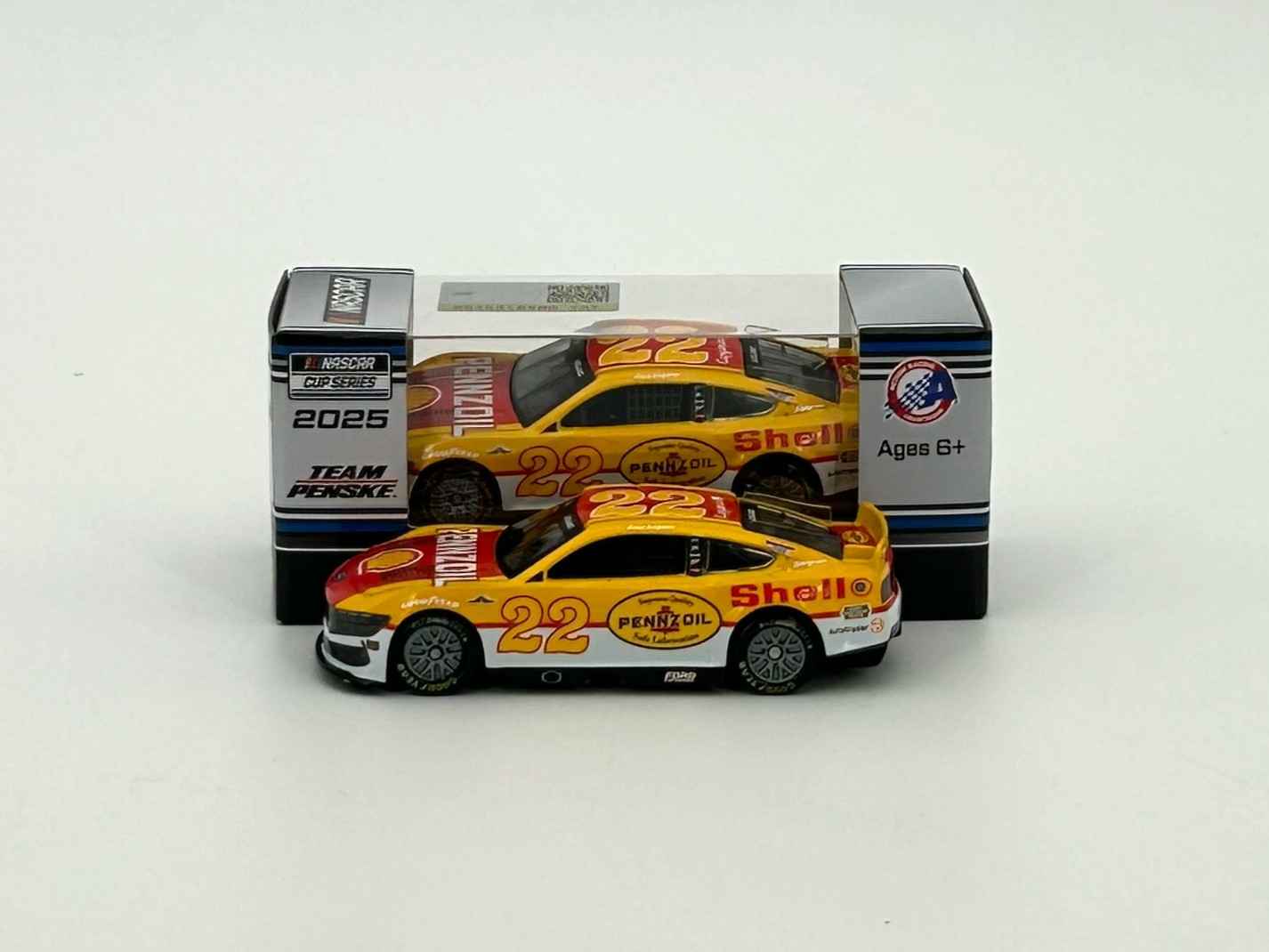 Revell P-2 ネプチューン 50周年記念版 外箱Ln403 Joey Logano 2025 Shell-Pennzoil 1:64 Nascar Diecast