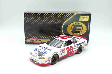 Kevin Harvick 2001 #29 GM Goodwrench Service Plus/Oreo Show Car 1:24 RCCA Elite Diecast Kevin Harvick 2001 #29 GM Goodwrench Service Plus/Oreo Show Car 1:24 RCCA Elite Diecast     