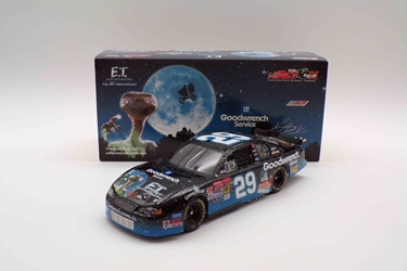 Kevin Harvick 2002 GM Goodwrench Service / E.T. 1:24 Nascar Diecast Kevin Harvick ,2002, 1:24 ,Nascar Diecast, new arrivals