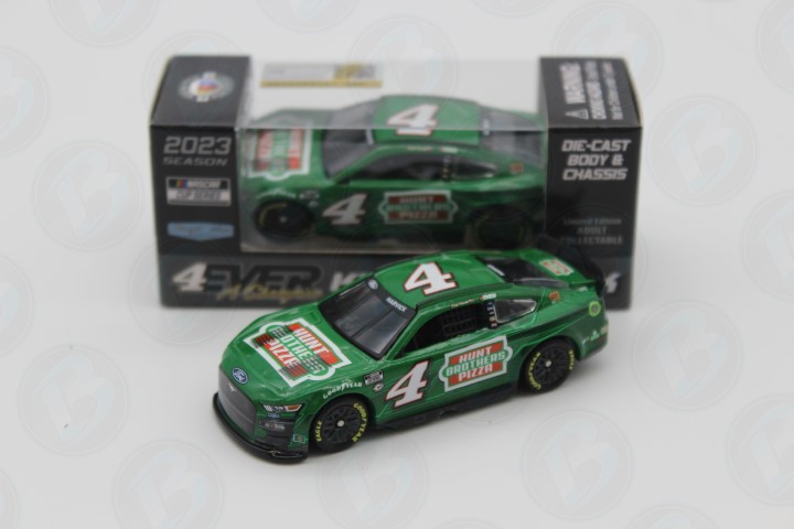 Kevin Harvick 2023 Hunt Brothers Pizza 1:64 Nascar Diecast Chassis Kevin Harvick, Nascar Diecast, 2023 Nascar Diecast, 1:64 Scale Diecast,