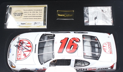 Kevin LePage  Autographed 2000 MAC Tools 1:24 Team Caliber Owners Series Nascar Diecast Kevin LePage  Autographed 2000 MAC Tools 1:24 Team Caliber Owners Series Nascar Diecast