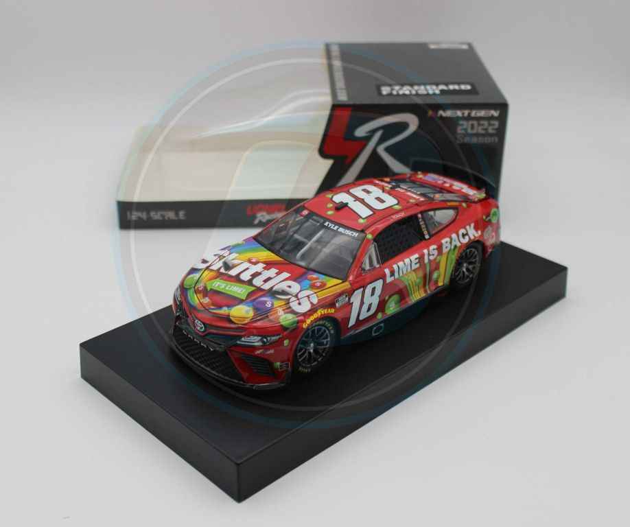 Kyle Busch 2022 Skittles Lime 1:24 Elite Nascar Diecast