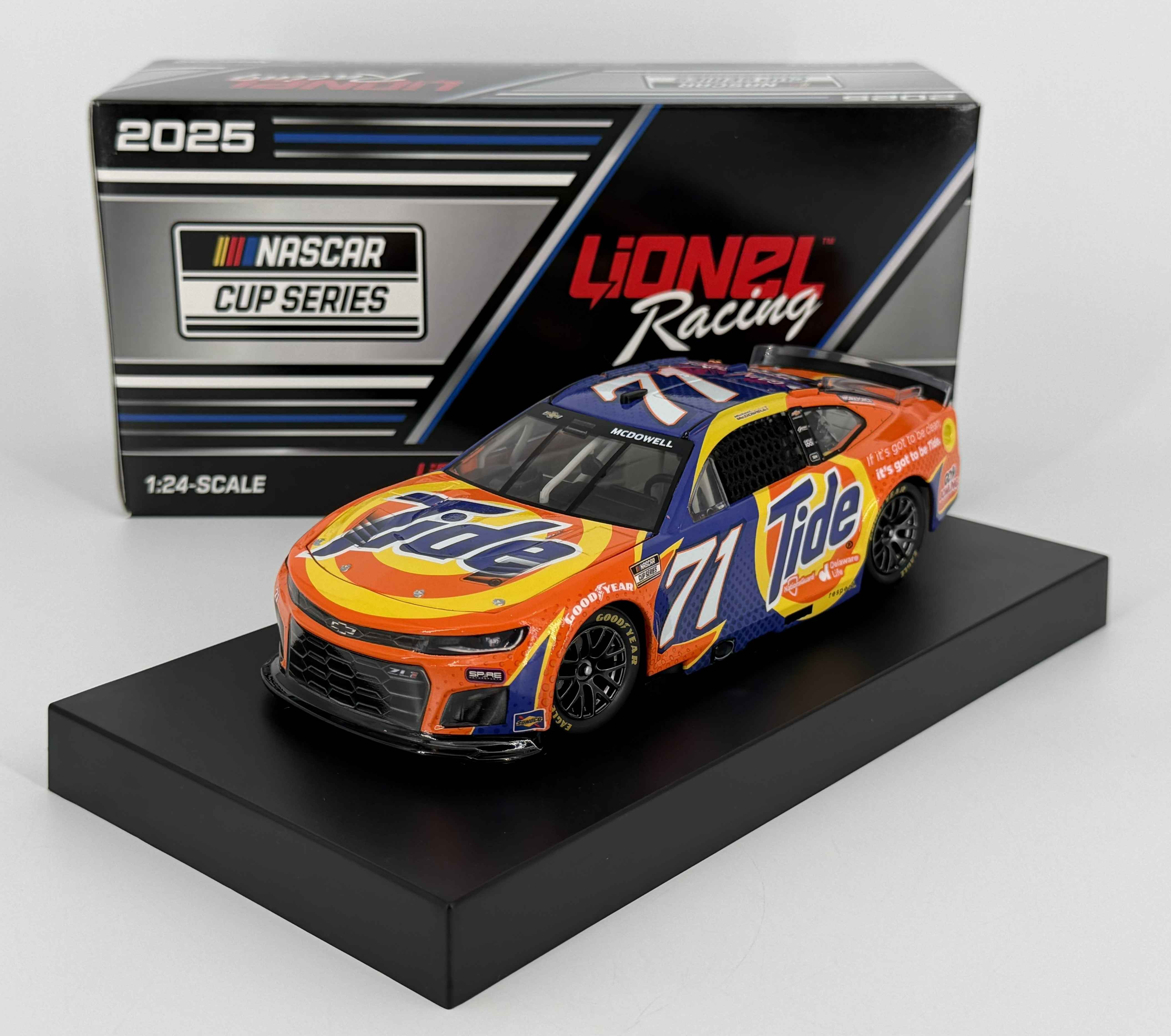 Michael McDowell 2025 Tide 1:24 Nascar Diecast