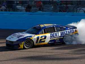 *Preorder* Ryan Blaney Autographed 2026 Dent Wizard Phoenix 3.8.26 Race Win 1:24 Nascar Diecast Ryan Blaney, Nascar Diecast, 2026 Nascar Diecast, 1:24 Scale Diecast