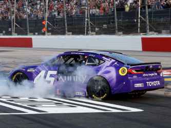*Preorder* Tyler Reddick 2026 Xfinity Darlington 3/22/26 Race Win 1:24 Color Chrome Nascar Diecast Tyler Reddick, Nascar Diecast, 2026  Nascar Diecast, 1:24 Scale Diecast