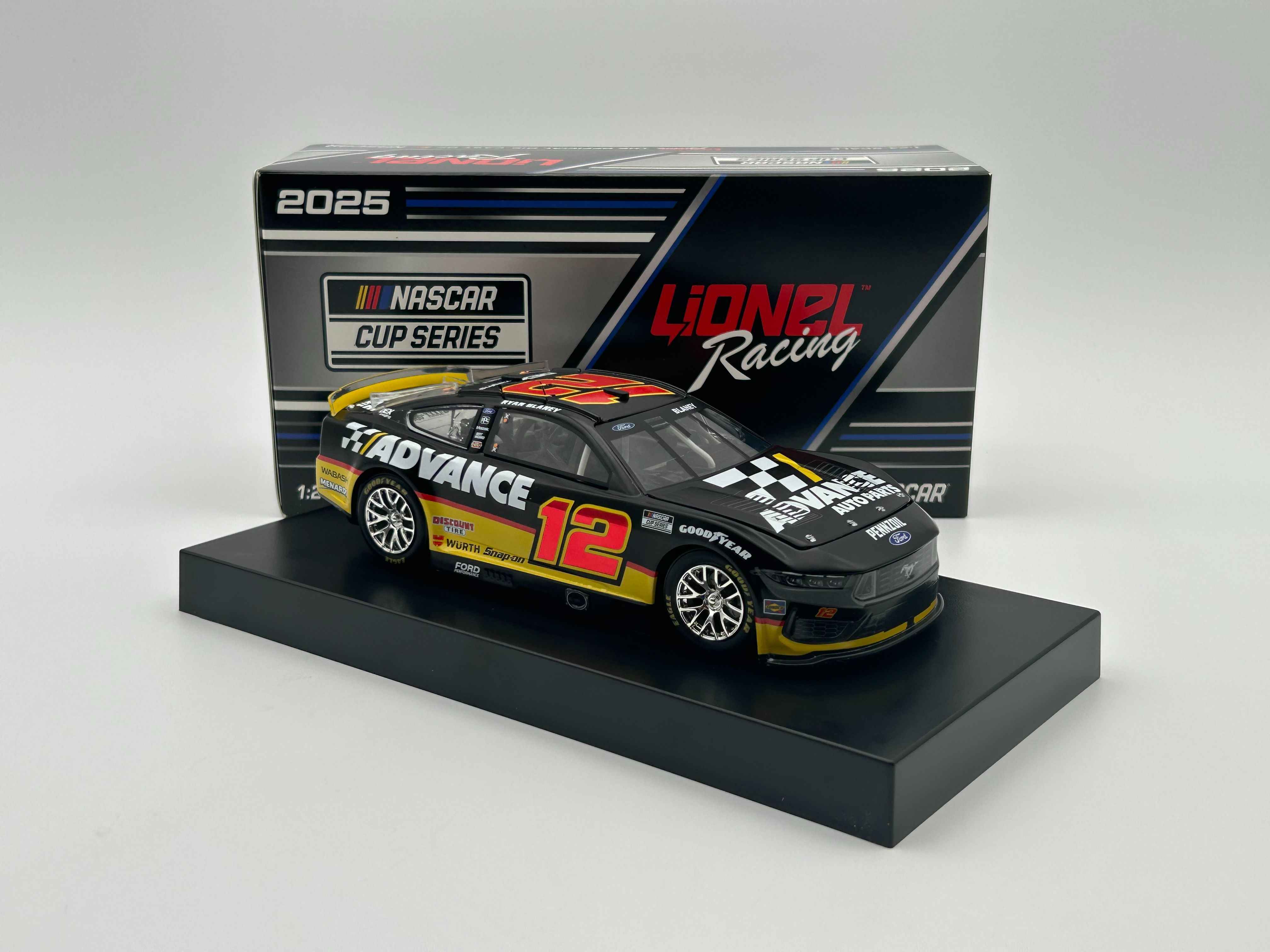 Ryan Blaney 2025 Advance Auto Parts 1:24 Nascar Diecast