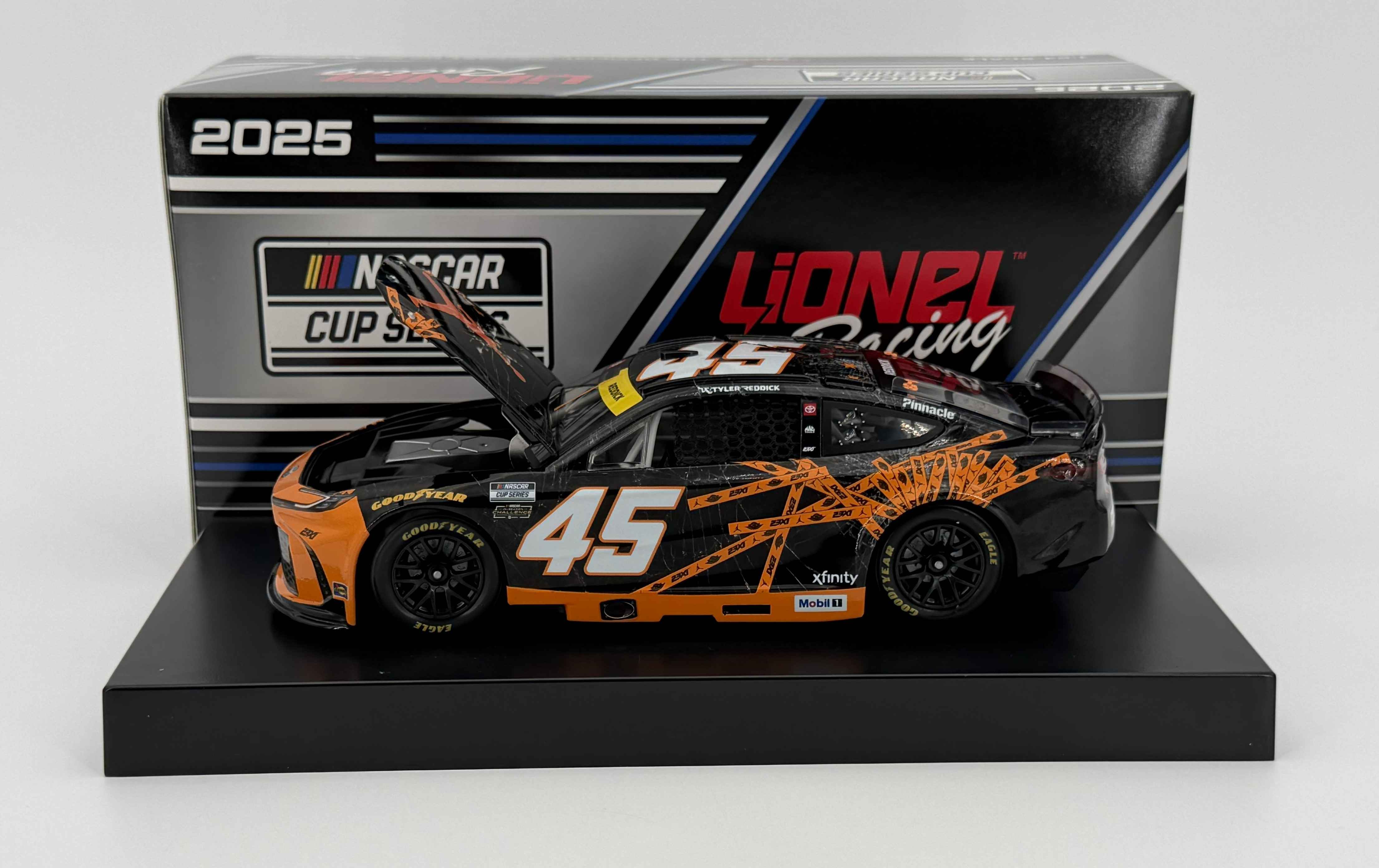 Tyler Reddick 2025 Jordan Brand Chicago 1:24 Nascar Diecast