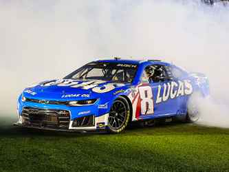 *Preorder* Brexton Busch Autographed 2026 Lucas Oil Kyle Busch Tribute Burnout 1:24 Nascar Diecast  Brexton Busch, Nascar Diecast, 2026 Nascar Diecast, 1:24 Scale Diecast, Autographed